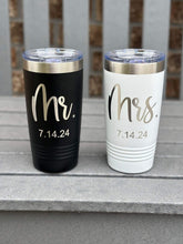 Load image into Gallery viewer, Engraved 20 oz Polar Camel Tumbler